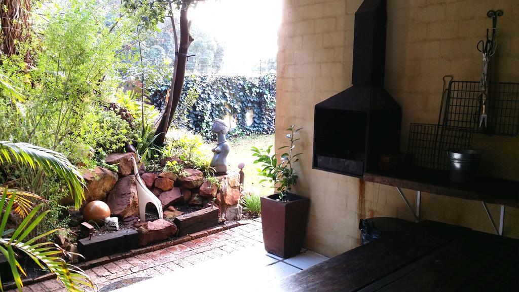 Hornbill House Self Catering Accommodation Hermanus Εξωτερικό φωτογραφία