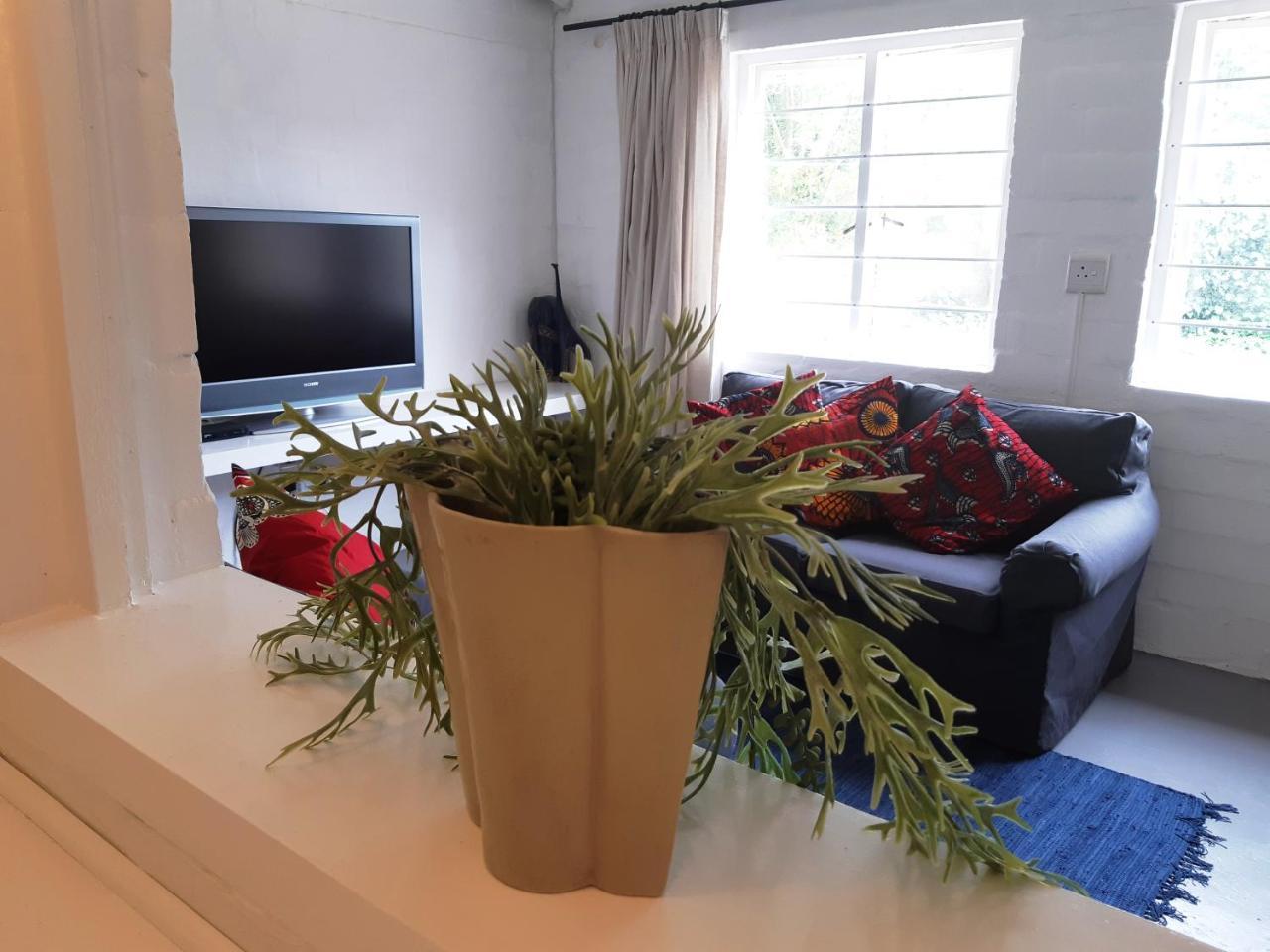 Hornbill House Self Catering Accommodation Hermanus Εξωτερικό φωτογραφία